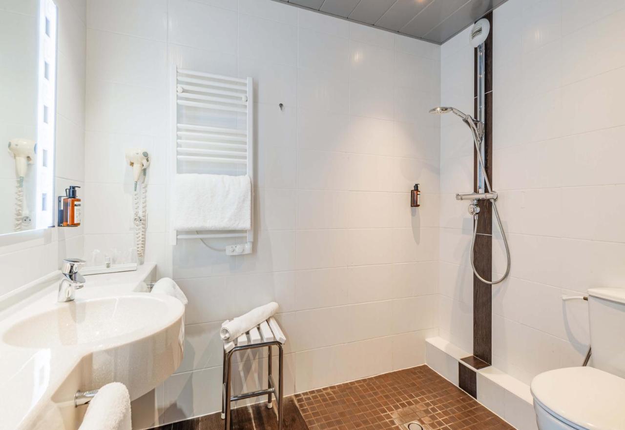 B&B Hotel Colmar Liberte 4 Etoiles ภายนอก รูปภาพ