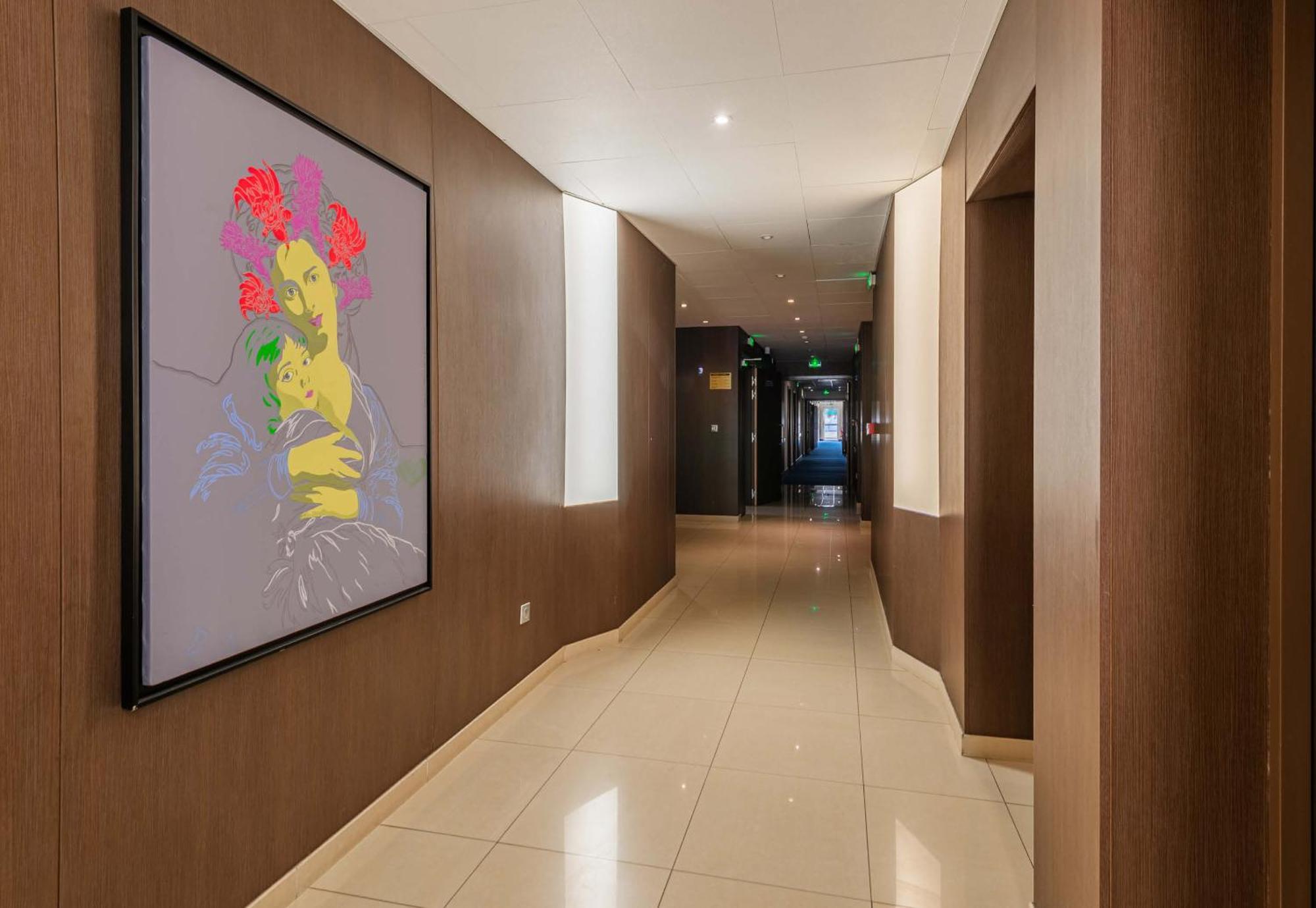 B&B Hotel Colmar Liberte 4 Etoiles ภายนอก รูปภาพ