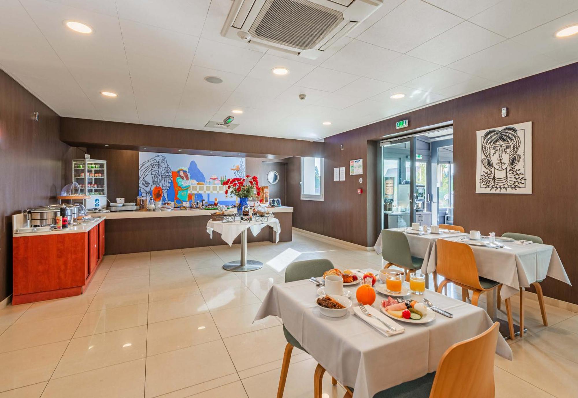 B&B Hotel Colmar Liberte 4 Etoiles ภายนอก รูปภาพ