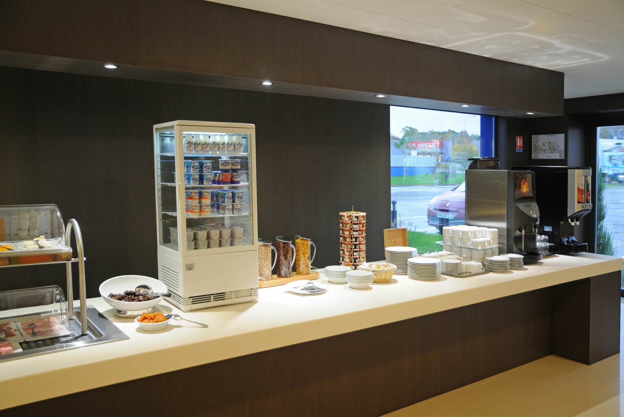 B&B Hotel Colmar Liberte 4 Etoiles ภายนอก รูปภาพ